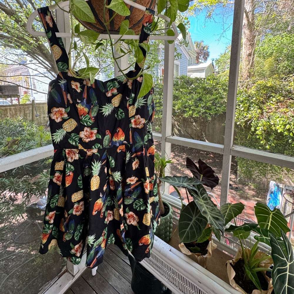 CUTE TROPIC COCKTAIL DRESS